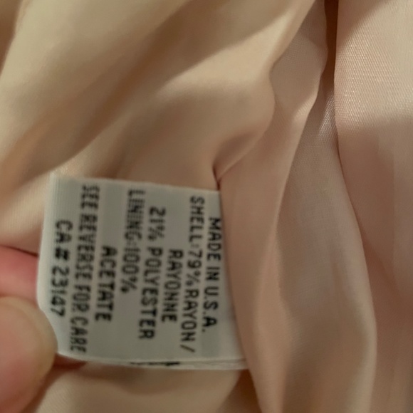 Gold filigree lace party top - Picture 3 of 4